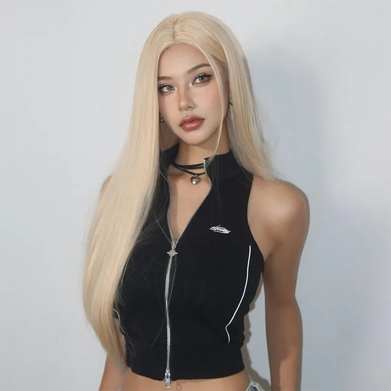 

The 28-Inch Golden Long Straight Hair Synthetic Wig Cosplay Is Suitable For Women'S Daily Party Role-Playing And Is Heat-Resista