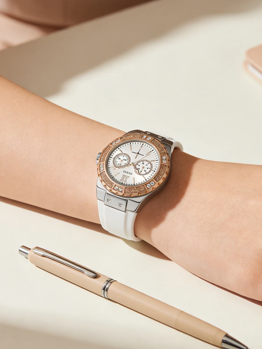 GUESS Women's Watch Round Analog Dial White Rubber Strap Quartz Watch for Beach trip Music festival gathering Mother day gift