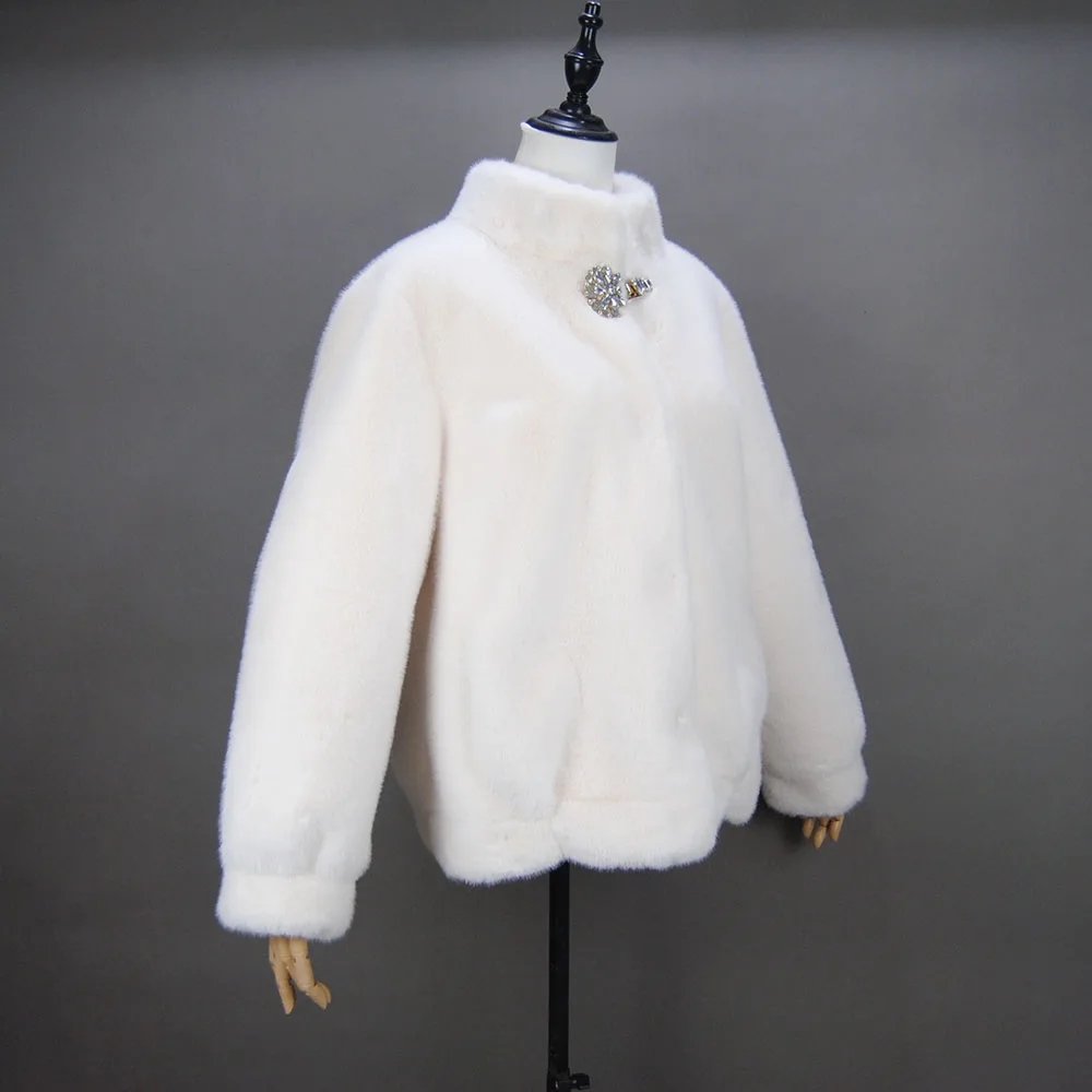 Manteau d'hiver en fausse fourrure de vison pour femme, marron, épais, chaud et doux, manches longues, col montant, élégant, luxe, Chic, veste moelleuse, 2025