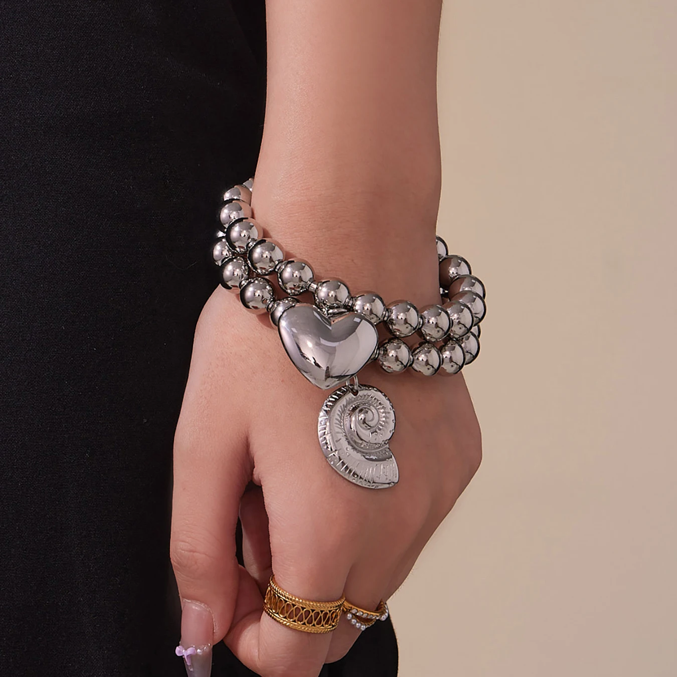 316 الفولاذ المقاوم للصدأ مطلية بالذهب مطرز سلسلة الكفة سوار للنساء الفضة الذهب اللون صدف القلب المفتوحة الإسورة مجوهرات هدية