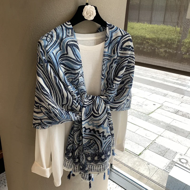 

Cotton and Linen Feel Cape Sunscreen Shawl Exotic Ethnic Style Hanging Beard Soft Printing Large Silk Scarf Broken Big Flower