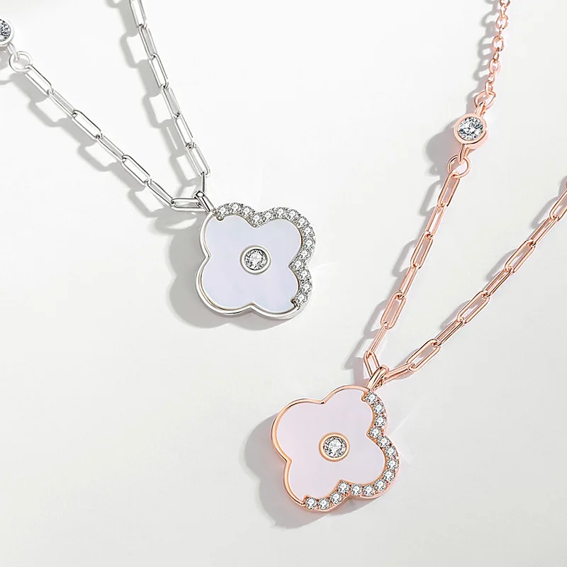 

Women's New Wireless Love Romance S925 Silver Necklace Unlimited Symbol Pendant Advanced Diamond Clavicle Fine Pendant Necklaces