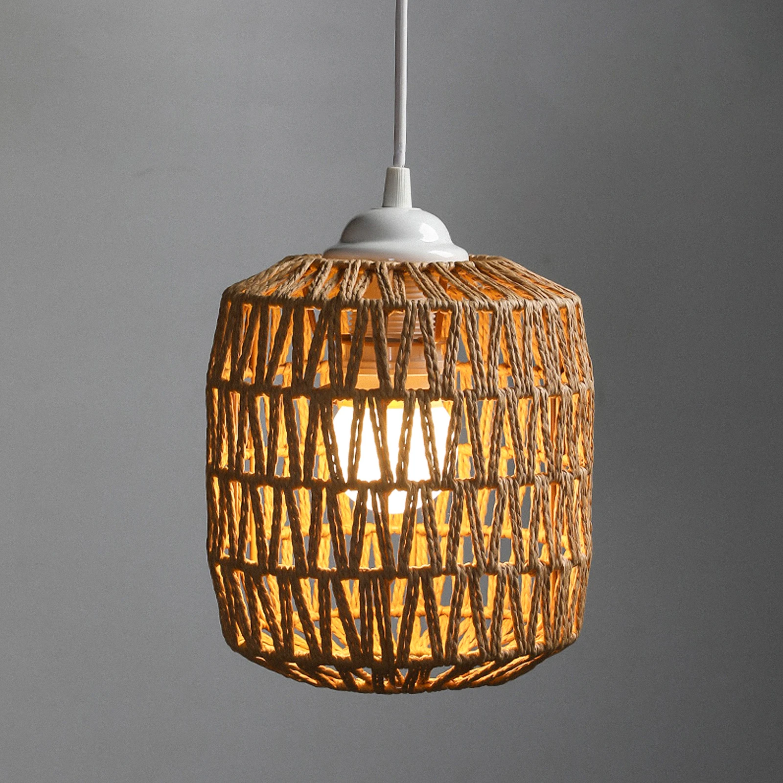 

1Pcs Handmade Woven Lampshade Vintage Simulated Rattan Chandelier Cover Decorative Pendant Lamp for Dining Room Kitchen Bedroom