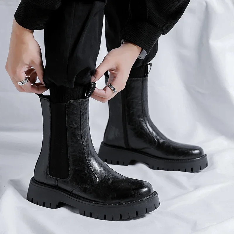 

Осенние мужские ботинки «Челси» на платформе, весенние ботильоны из спилка, модные мужские черные ботинки на толстой подошве с мехом
