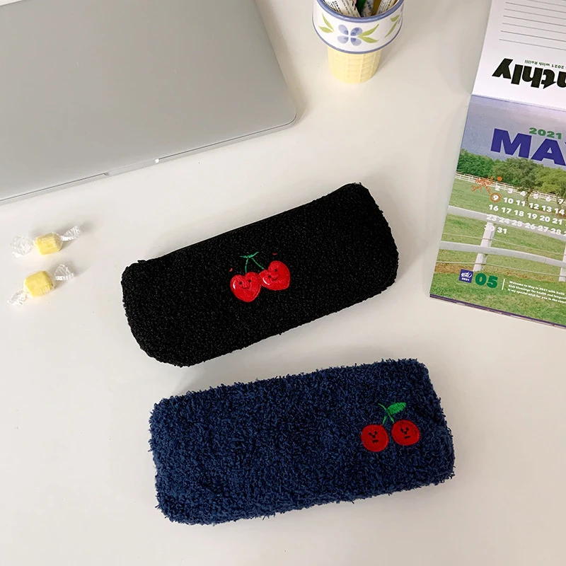 Плюшевый стилус, яркий дизайн, большая емкость, идеально подходит для студентов и офисных работников, отлично подходит для создания ручек и канцелярских принадлежностей