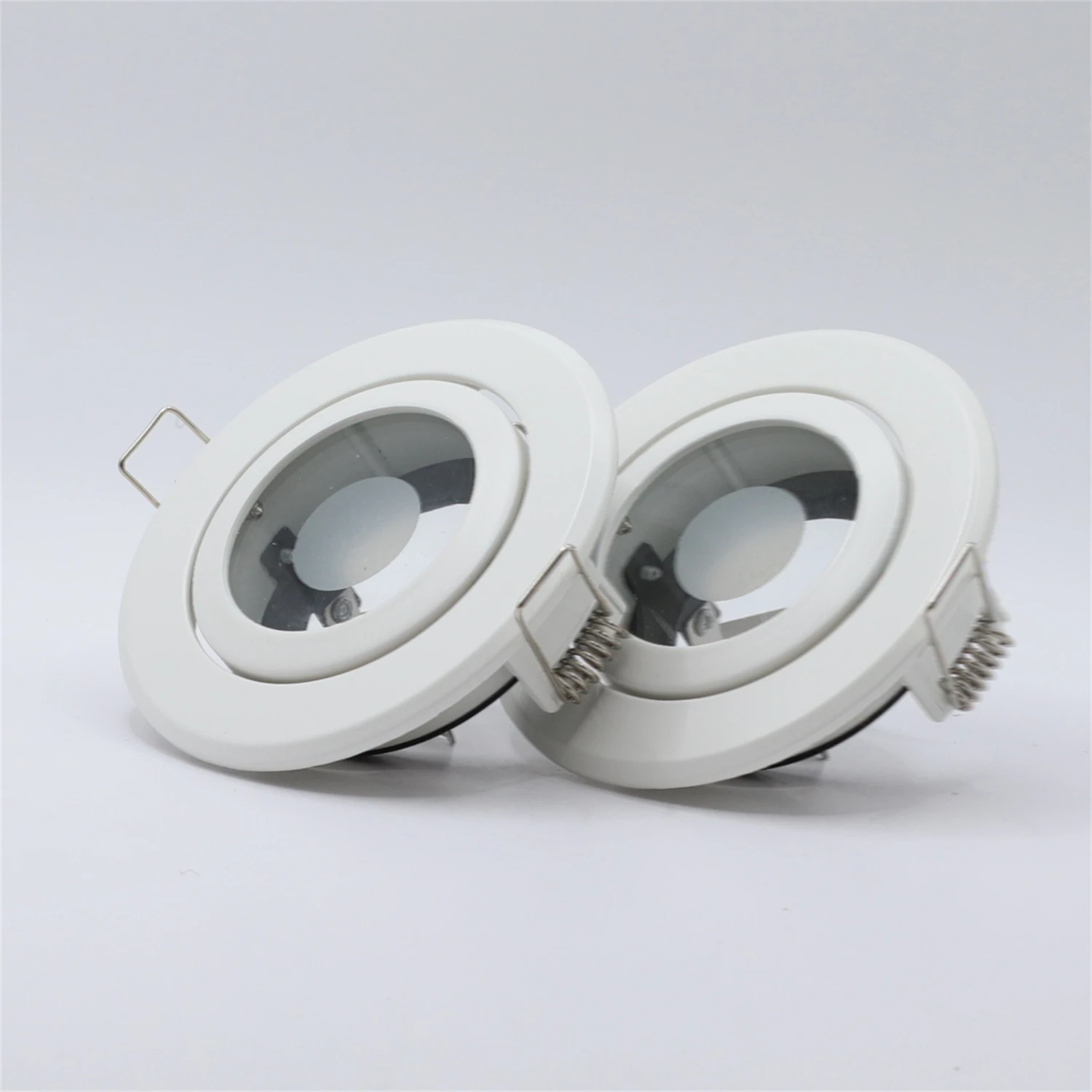 Hot Selling Waterdichte Ronde Inbouw Plafond Verstelbare Uitsparing 55Mm Frame Mr16 Gu10 Lamp Armatuur Downlight Houder