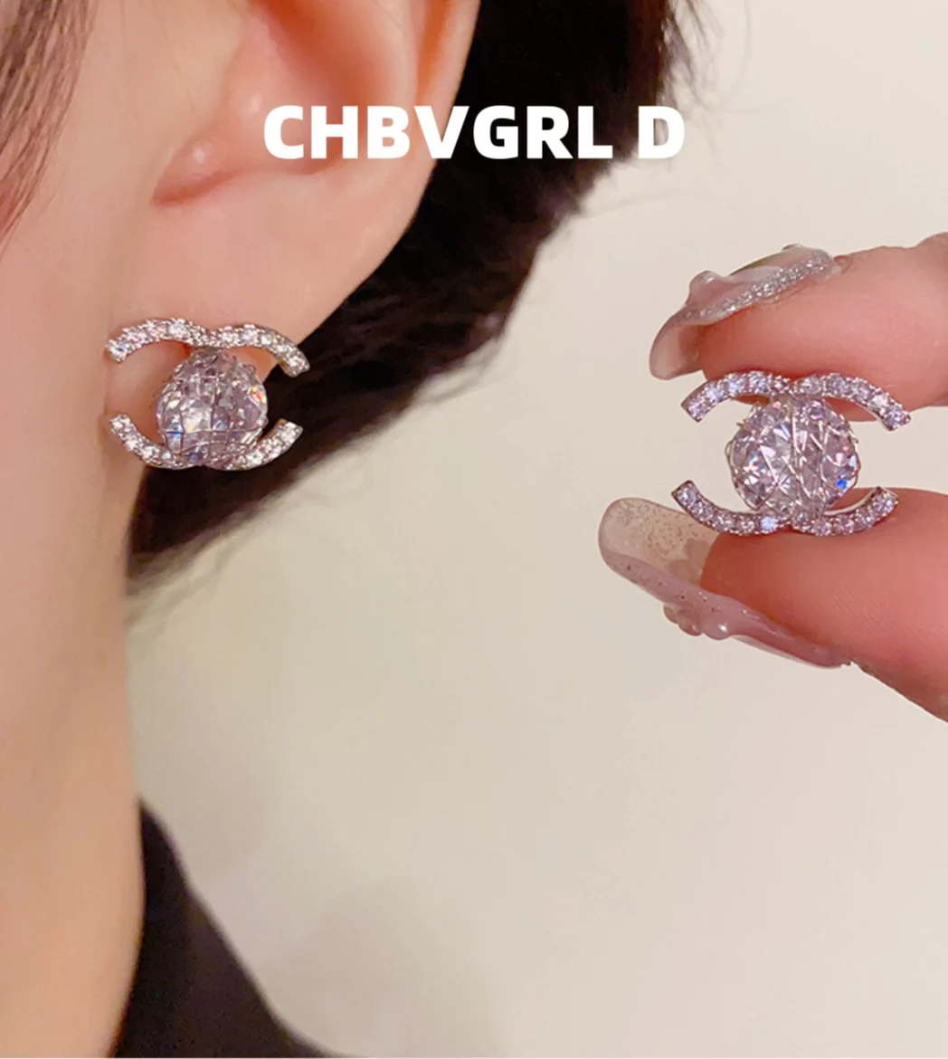 

[Goddess] Fashionable, high-end, small zircon earring s925 silver needle exquisite versatile commuting popular earring for women