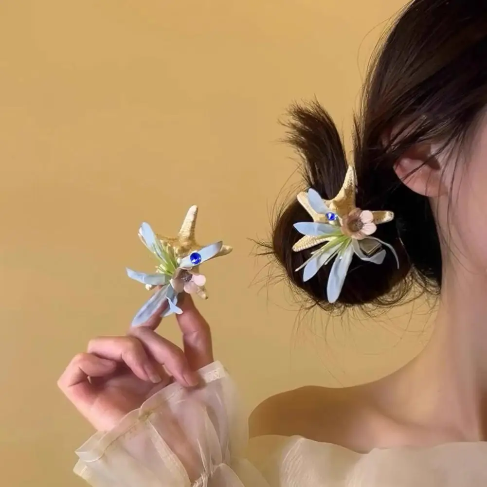

Blue Floral Hair Clip Blue Flowers Starfish Decoration HairPin Beach-themed Hair Barrette Tropical Boho Hair Decoration