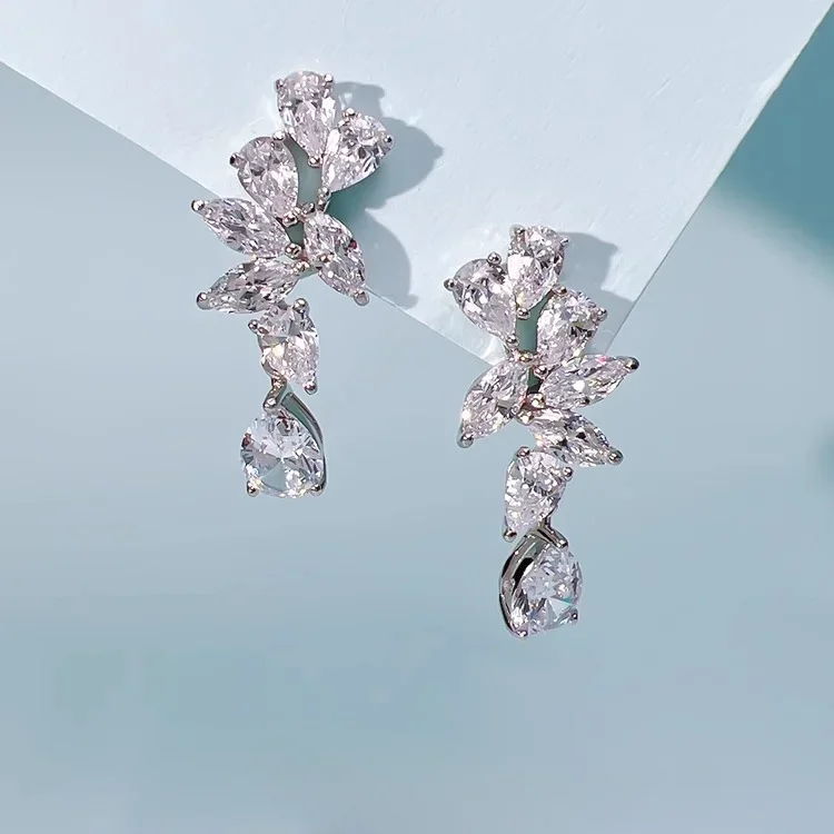 925 sterling silver light luxury white diamond earrings inlaid with imported high carbon diamonds, European and American fashion