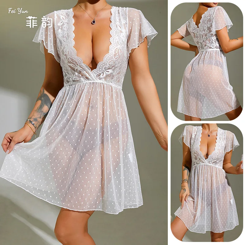 Pijama sexy e sedutor de renda patchwork de manga curta com malha de bolinhas, profundidade de perspectiva e peito exposto