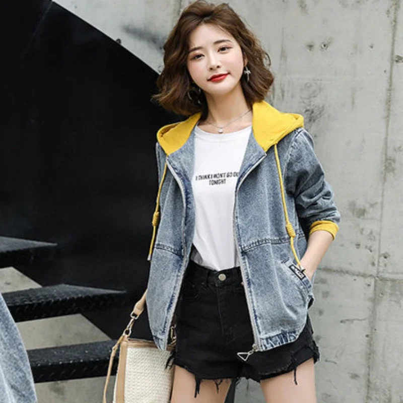 Outerwears Embroidered Spring Autumn Hooded Female Jeans Coat with Print Graphic Women\'s Denim Jackets Luxury Low Price Harajuku