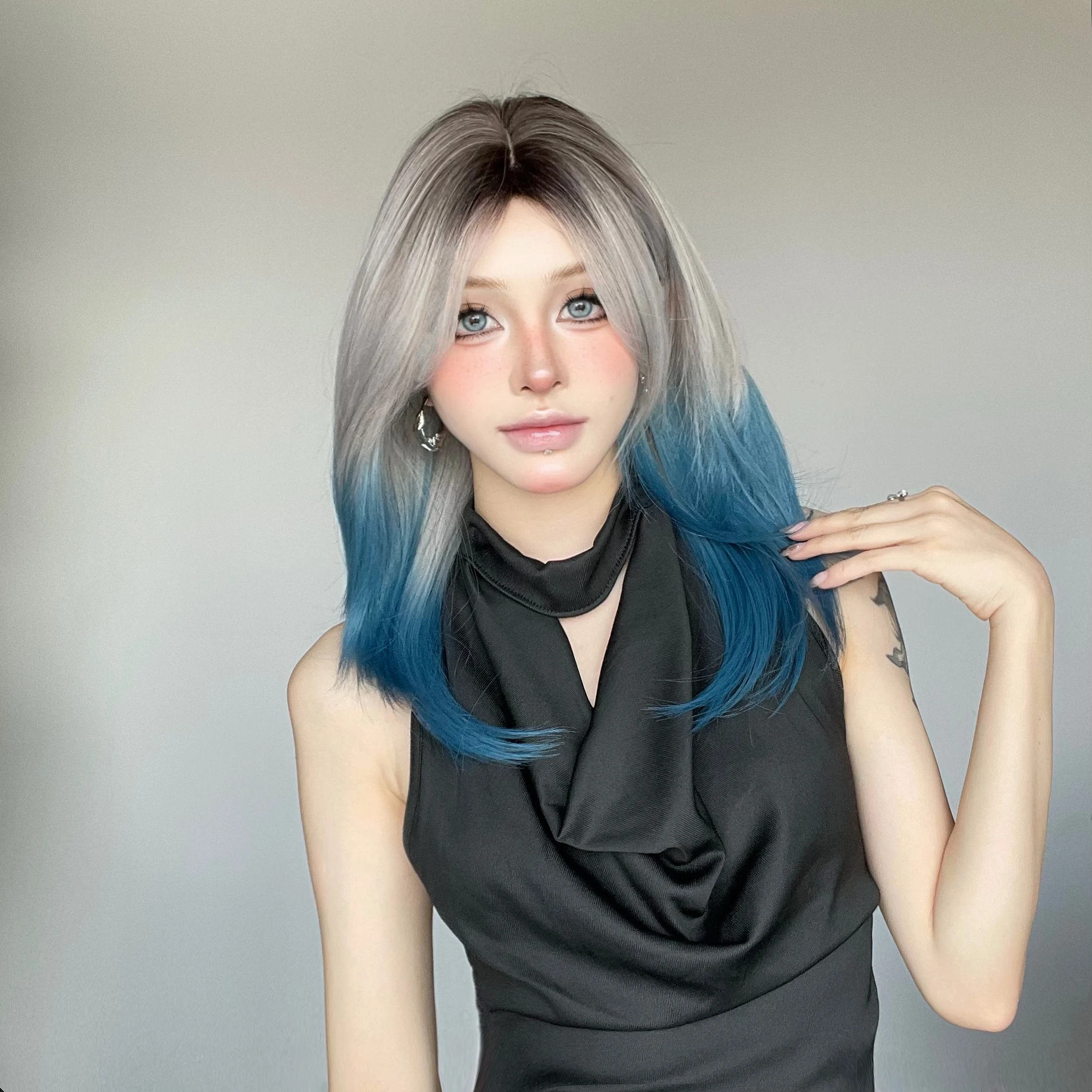 Allbell Magique Ombre Gray Blue Colorful Wigs For Women Lolita Cosplay Medium Length Straight Layered Synthetic Wigs With Bangs - Image 4