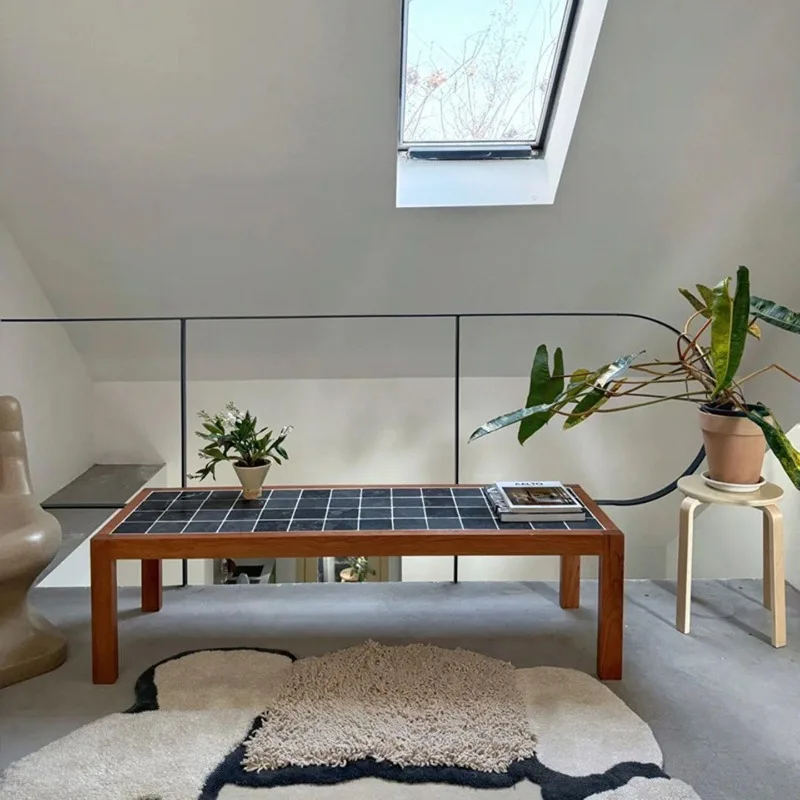 Small apartment solid wood living room coffee table Italian retro handmade tiles coffee table DIY small tea table blogger the sa