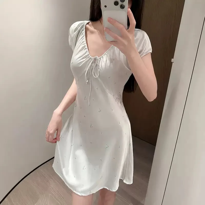 Sexy Women's V-Neck Nightgown Sleepwear Sexy Short Sleeve Mini Nightdress Nightwear Loose Silk Satin Home Dress