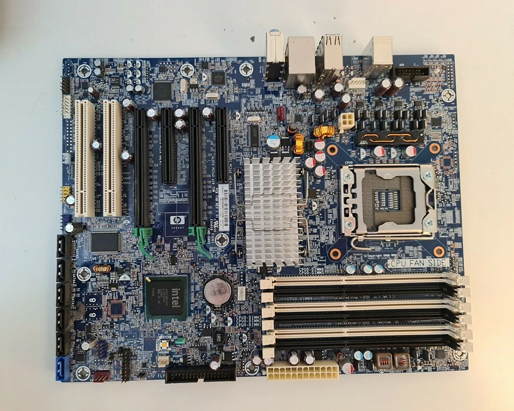 اللوحة الأم لمحطة العمل HP Z400 X58 تدعم 1366 ستة النوى 586968-001 586766-002