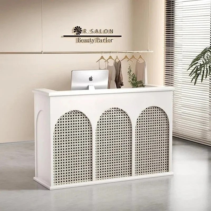 SSVintage Style Clothing Store Bar Counter Beauty Salon Cashier Counter Small Rattan Front Desk Reception Desk