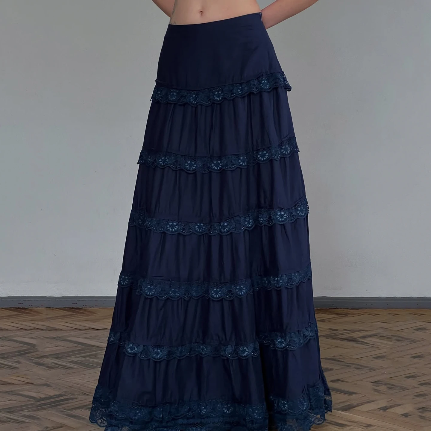 Vintage Y2K Volant in pizzo Impiombato Blu scuro Torta a strati Gonne arricciate per le donne Harajuku Gonna a trapezio ampia e versatile a vita bassa