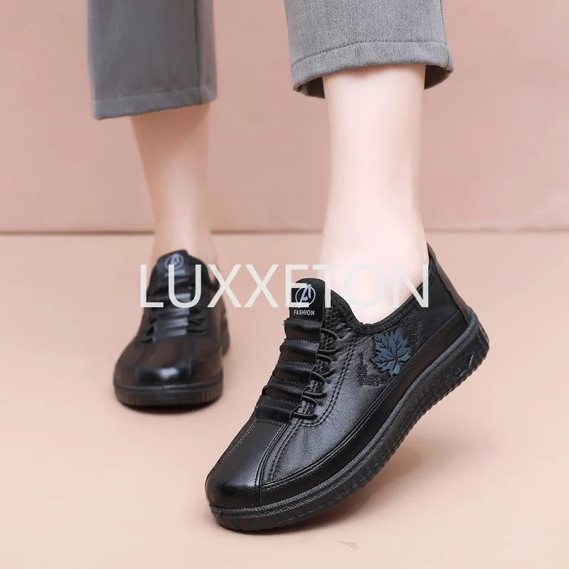 2024 Spring and Autumn New Soft Sole Comfortable, Anti Slip, Waterproof Soft Sole Casual Fashion Flat Sole Single Shoes