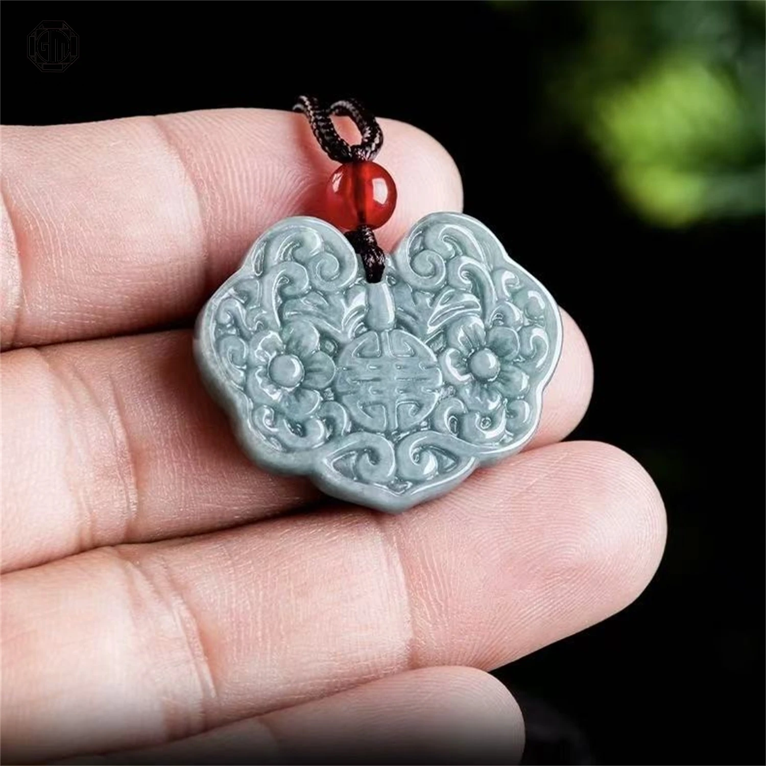 

Натуральный нефритовый кулон-плакетка с цветком пиона класса А, символизирующий процветание и изобилие, унисекс, для мужчин и женщин, ювелирное изделие из драгоценного камня, подарок