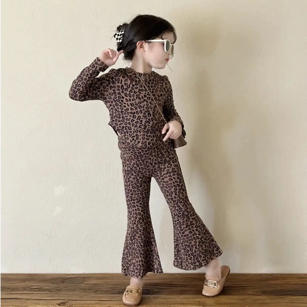 Girls Leopard Print Flare Pants Suit 2026 New Autumn Spring Kids Fashion Baby Clothing Set