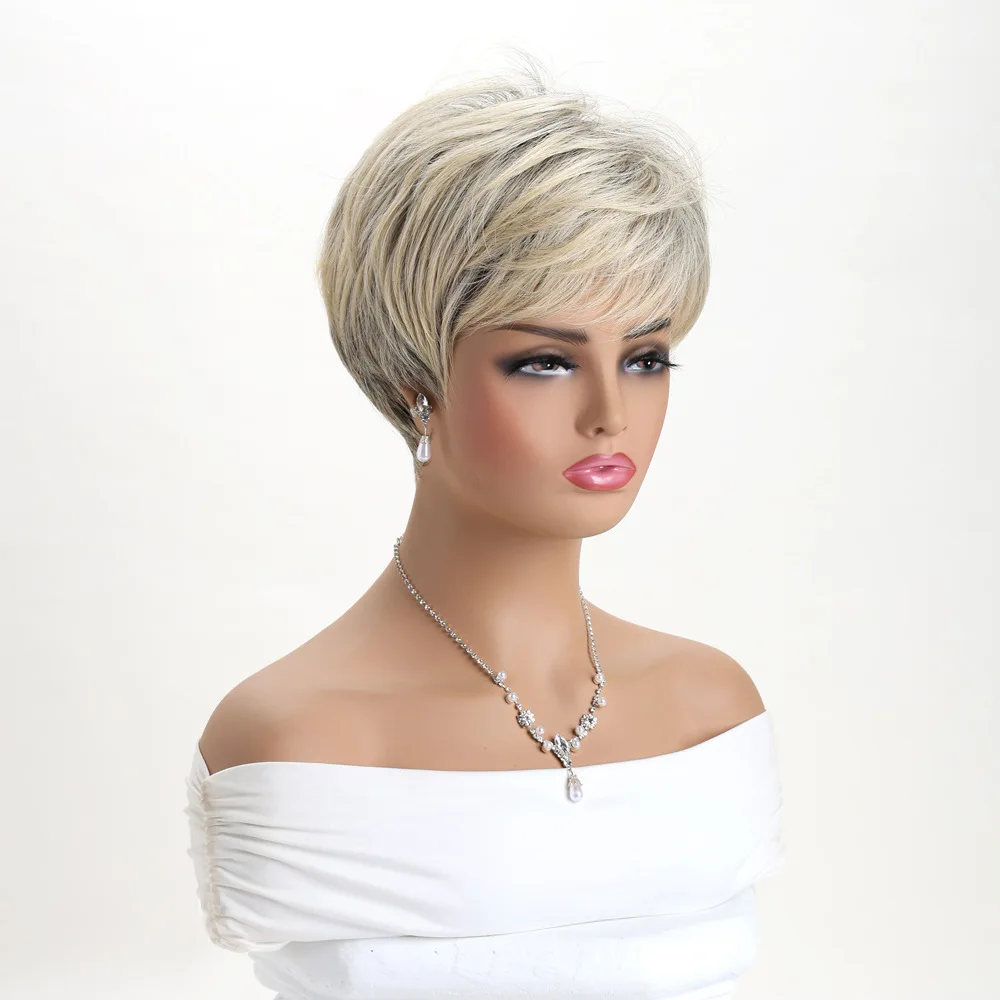 *耐熱性ショートブロンドボブウィッグ、ストレートバング付き、女性用合成毛、日常使用＆コスプレ用