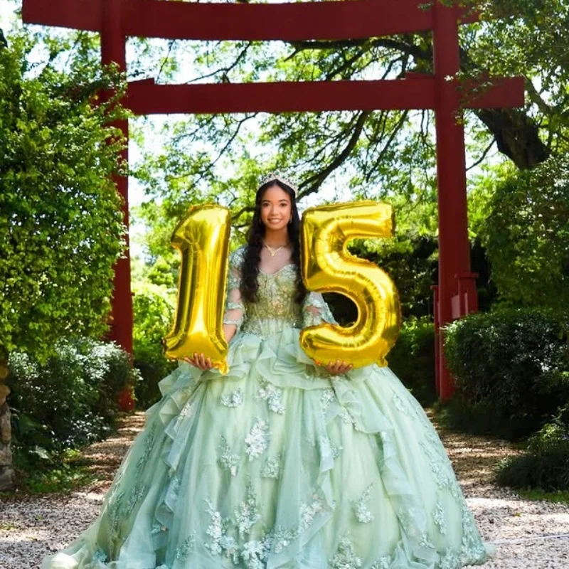 Maßgeschneidertes, schulterfreies Quinceanera-Kleid in Mintgrün mit Paillettenapplikation, Tüll, Spitze, 3D-Blume, Vestidos de 15 Quinceanera