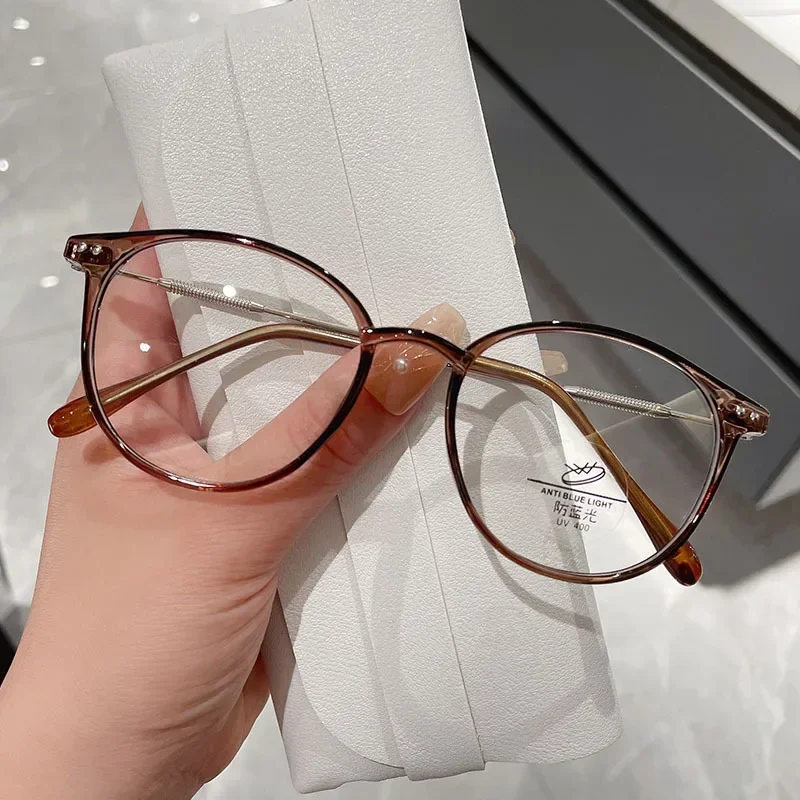 New Reading Glasses Female Anti-blue Light High-definition Fashion Glasses Anti-fatigue Men and Women High-end Hyperopia Glasses image 5