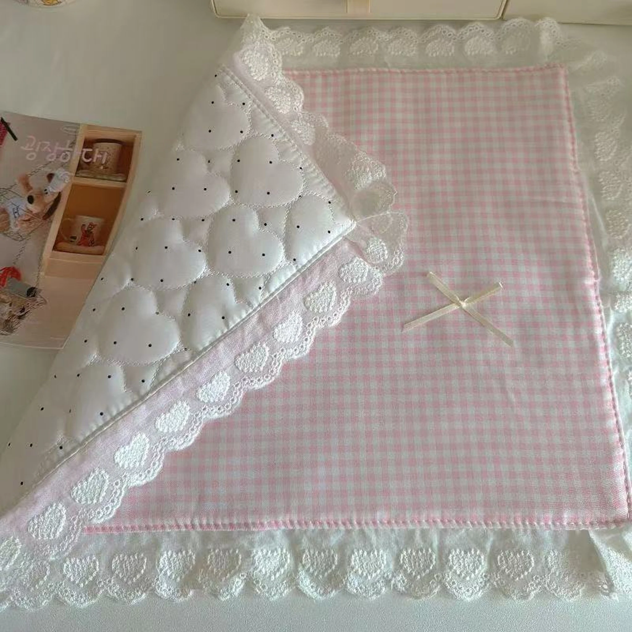Ins-Style Koreanische Reine Baumwolle Isolierte Tischunterlage Tischdecke Dekorative Untersetzer Liebevolle Spitze Französische Tischdecke Niedliches Geschenk – Detail 4