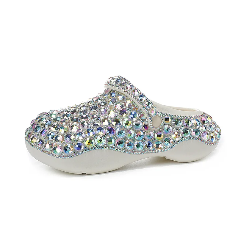 Luxury Rhinestone Covered Design Slippers for Women Soft Thick Bottom Cloud Sandals 2023 Summer Platform Sandal Beach Flip Flops