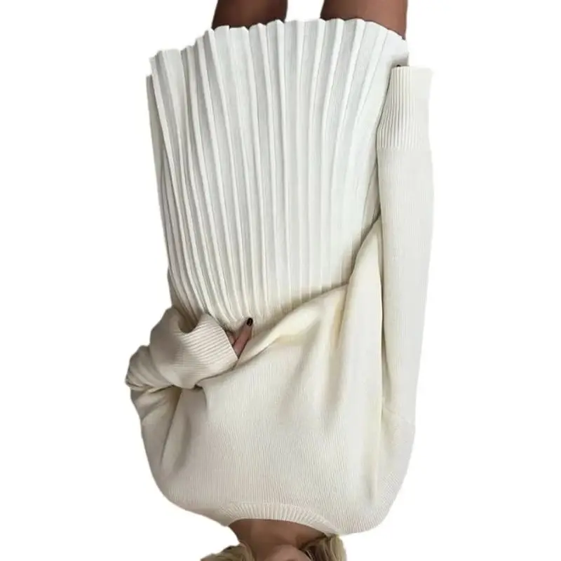 Russian Hot Sale Solid Color Crew Neck Sweater with Pleated Skirt Set Women's New European and American Style Knitted Skirt Set