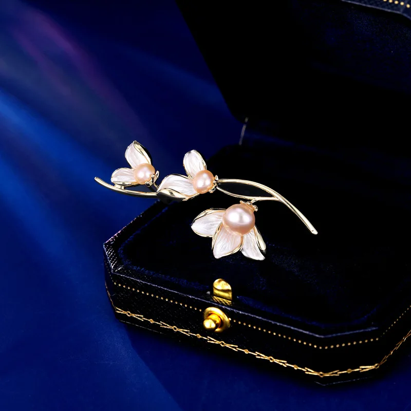 Chinese Style Lucky Magnolia Brooch For Women Natural Freshwater Pearl Elegant Enamel Gold Plated Pin For Suit Coat Winter Outfi