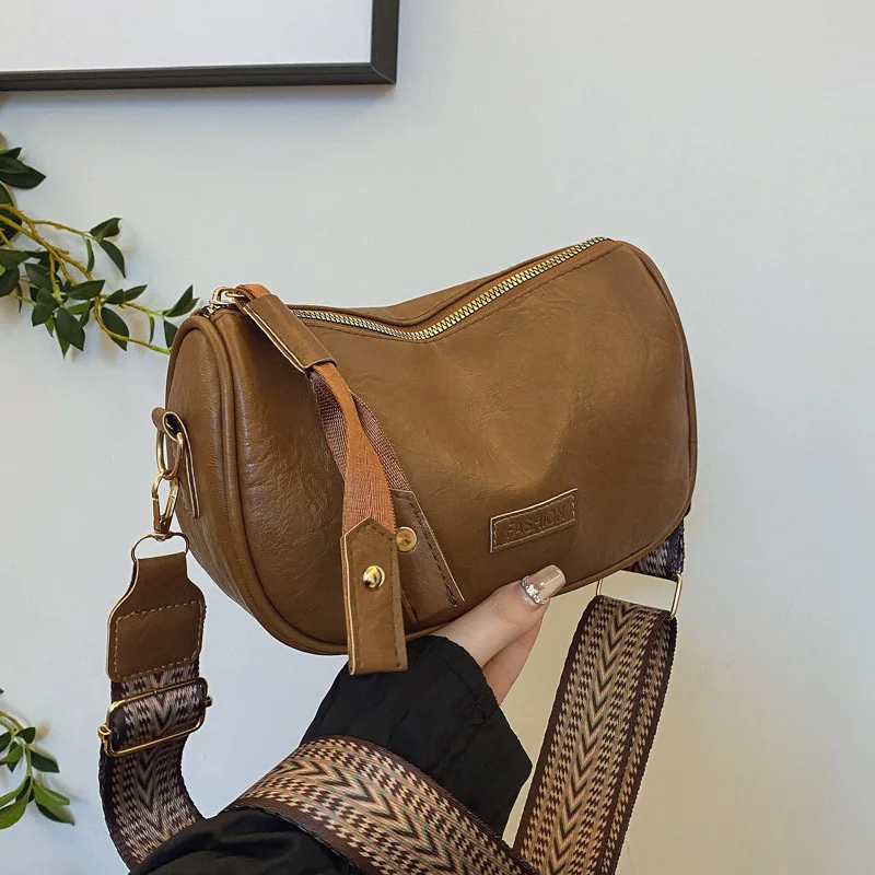 

Wide Strap Shoulder Bags For Women's Daily Used, Fashion Boston Crossbody Bags For Commuting, Ladies Designer Handbags For Gift