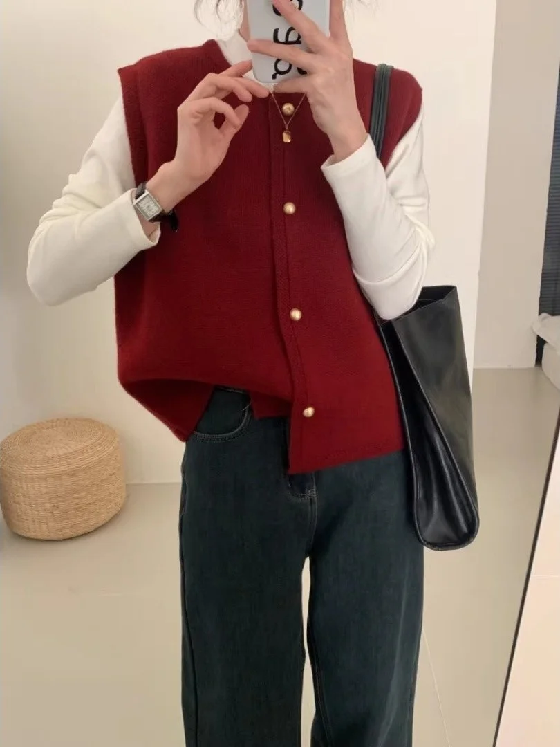 

plus Size 300 Pou New Year Red Small Gold Button Sweater Vest ex Autumn Winter Loose Svel Knitted Wear for Youth