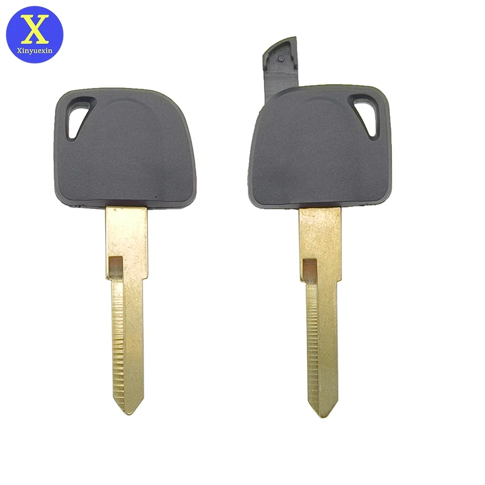

Xinyuexin Transponder Key Shell for Mercedes Benz Actros Antos Truck Ignition Blank Car Chip Keys Uncut Blade Keychain Accessory