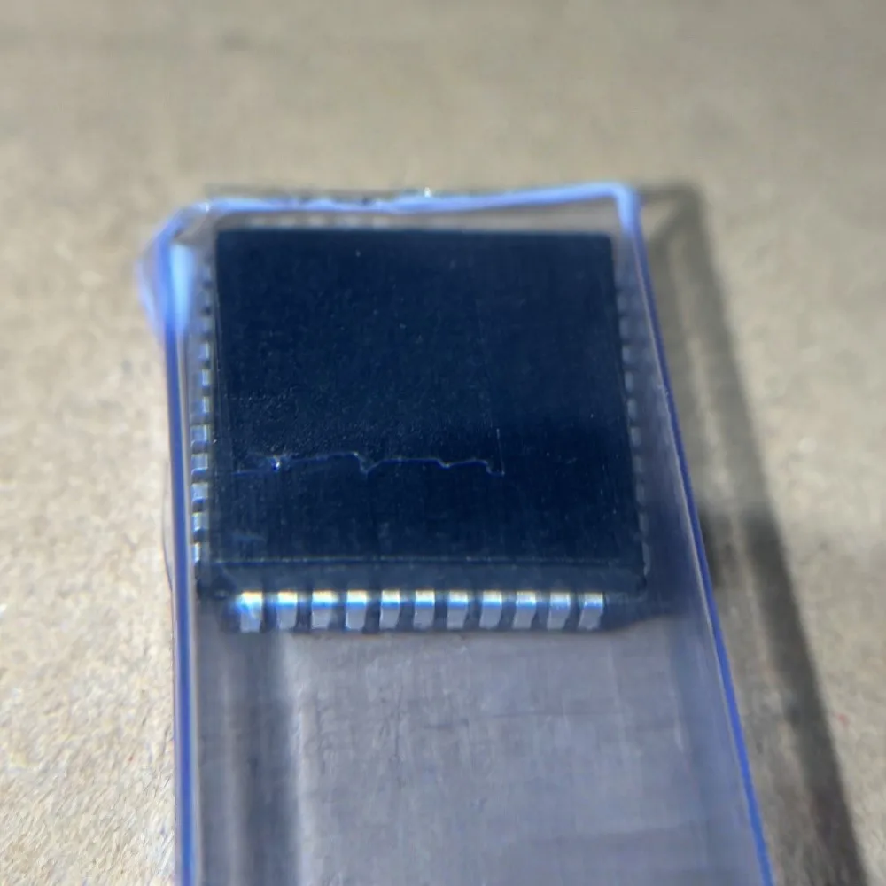 1-20PCS LM12458CIV LM12458 DS34LV87TM DS34LV87TMX DS34LV87 30533 TPS3305-33DR TPS3305 D15P05 RFD15P05SM RFD15P05