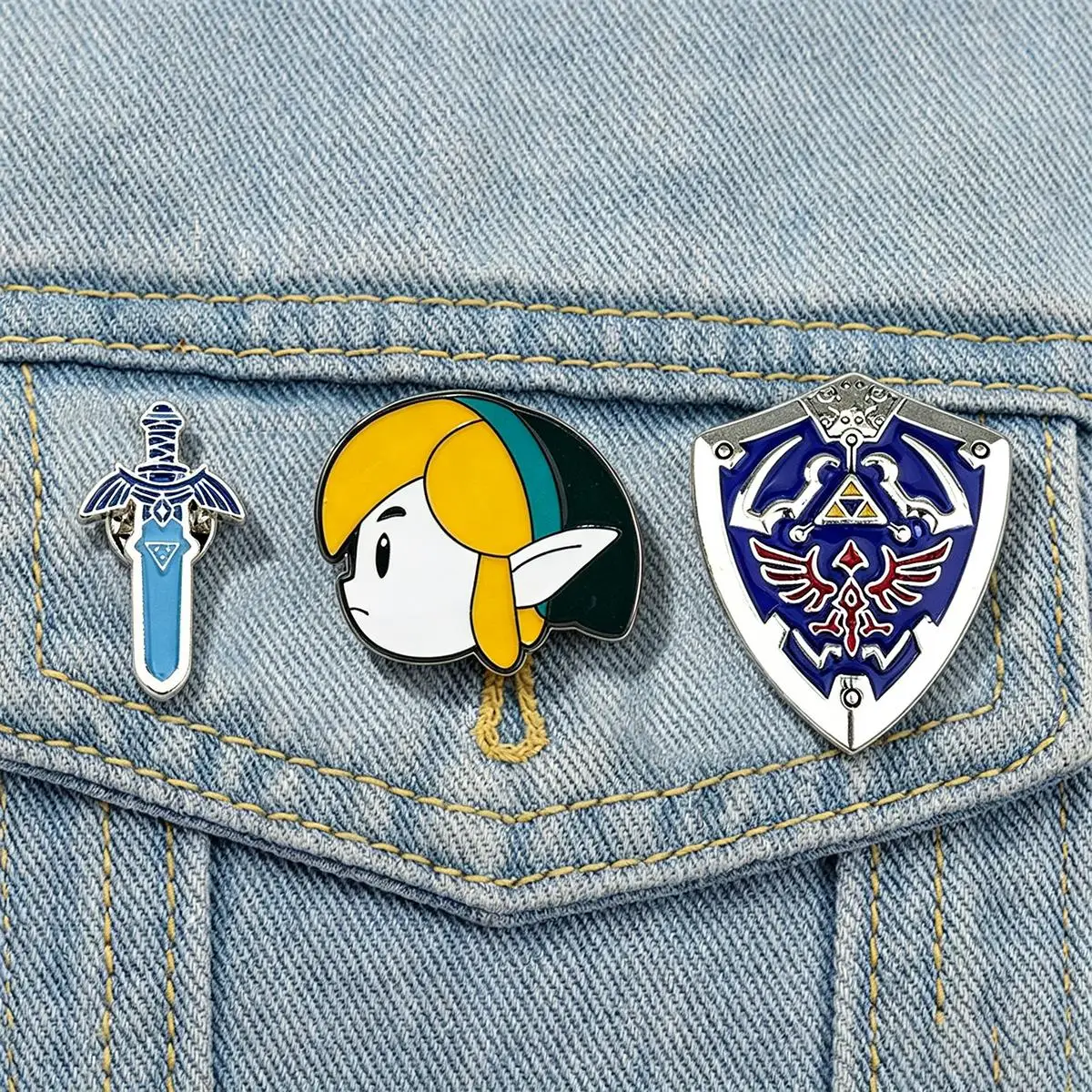 3Pcs/Set Game Master Sword Hylian Shield Enamel Brooch Cartoon Character Link Lapel Metal Badge Cosplay Jewelry Accessories Gift