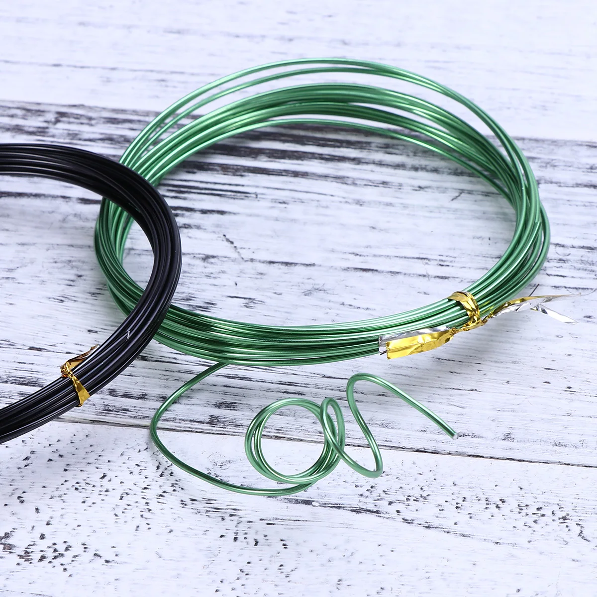 

5 Roll Aluminum Craft Wire Set Colorful Bendable Metal Strands for DIY Handicrafts Jewelry Bracelet Necklace Garden Support