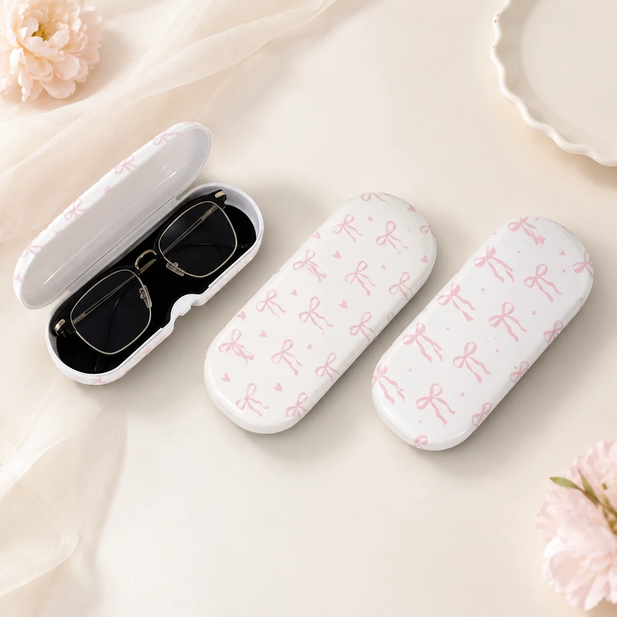 Cute Pink Bow Hard Eyeglasses Case, Portable Protective Glasses Storage Box for Women Girls, Travel Handbag Daily Use - view 5