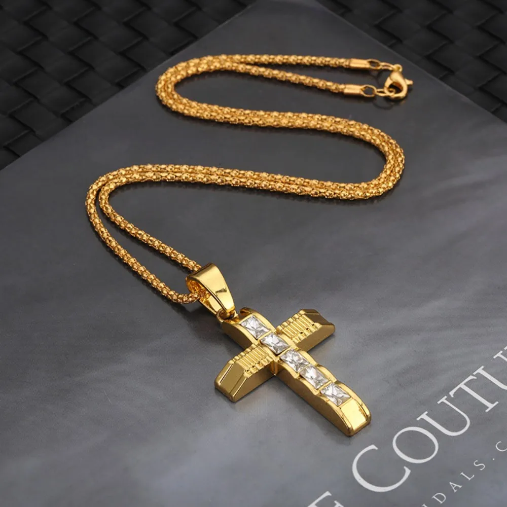 Colgante de Cruz cristiana para mujer, accesorios con incrustaciones de circonita de Metal, amuleto religioso, joyería sin cadena