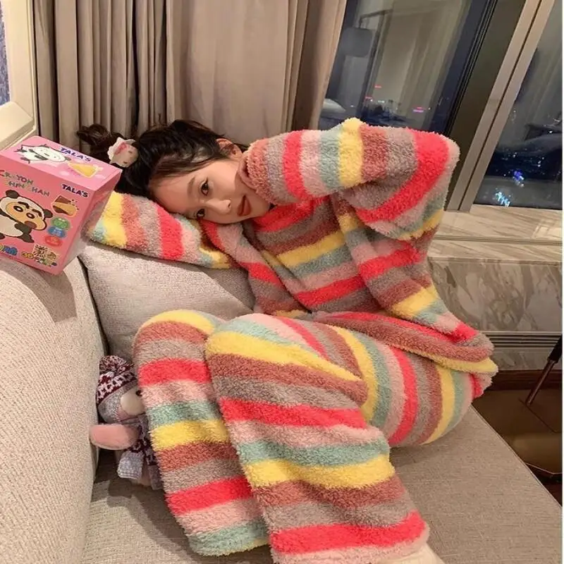 

Коралловый флис, японская одежда для сна в милую полоску для девочек, женская зимняя толстая теплая фланелевая домашняя одежда, комплект из двух предметов, пижама для сна