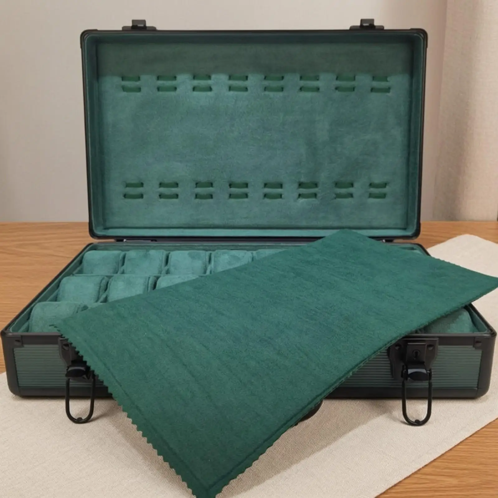 Aluminum Alloy 24 Slot Watch Display Case with PU Suede Lining for Collector Storage and Travel