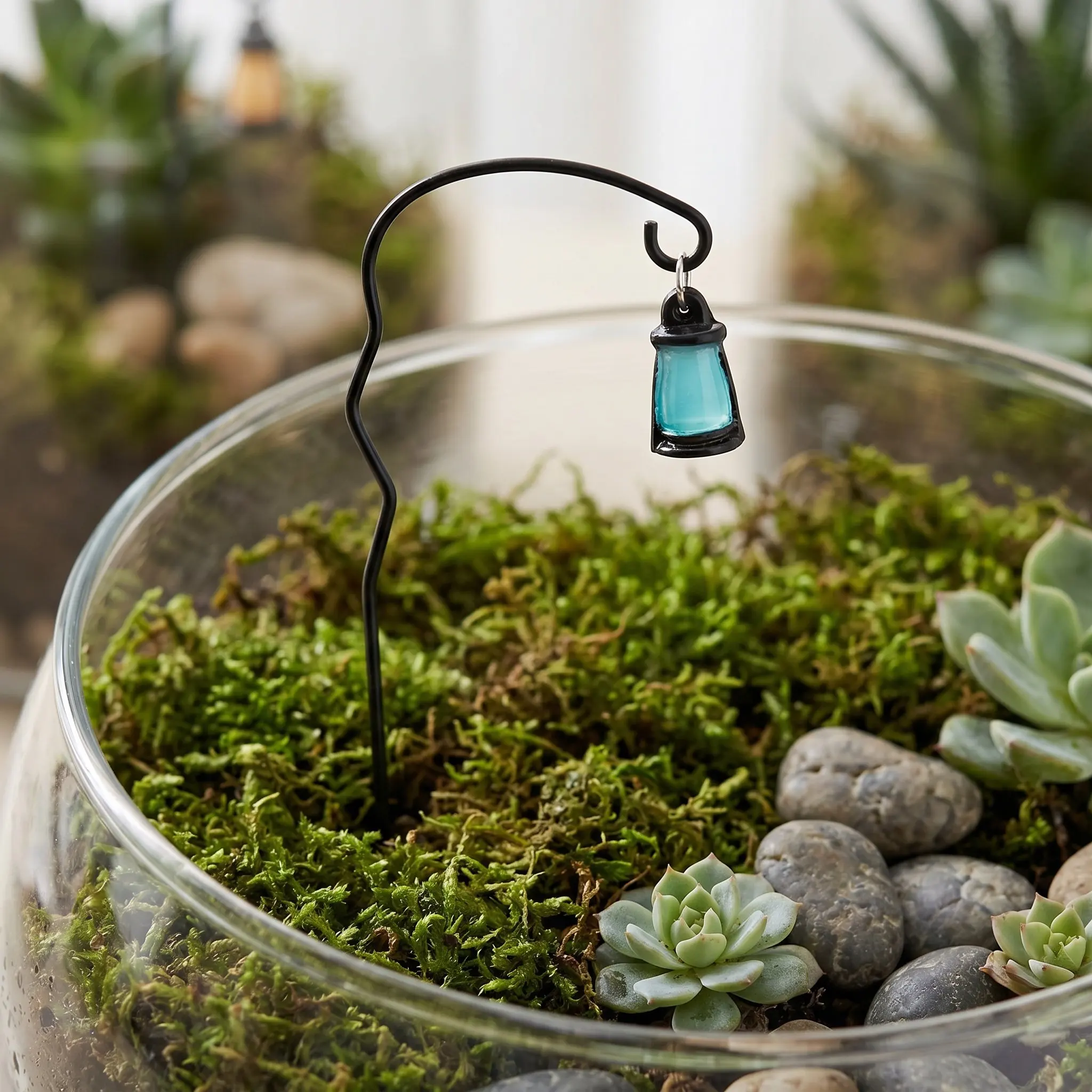 7Pcs Glowing Mini Lantern Decorative Flower Lamp Landscape Ornament for Indoor Outdoor Table Centerpiece Fairy Garden Lantern