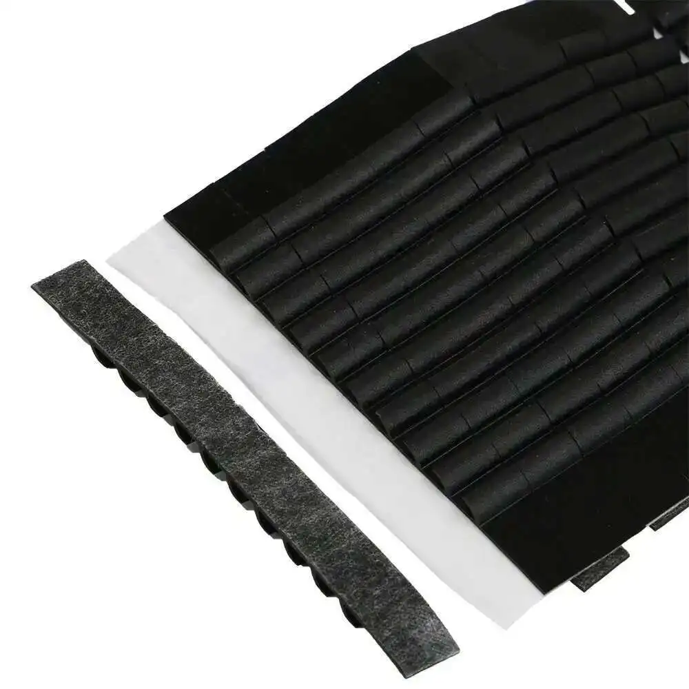 

Padded Coat Hangers Silicone Non-slip Hangers Gripper Strip Rubberized Mat Black White