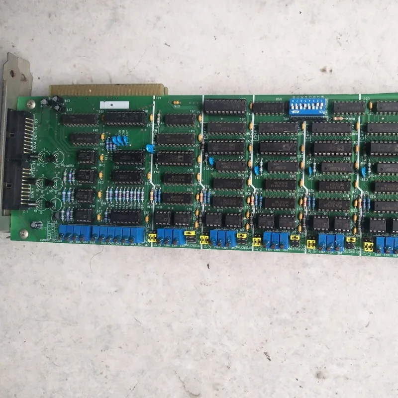 PCL-726 6-channel 12-bit analog output card, industrial card PCL-726