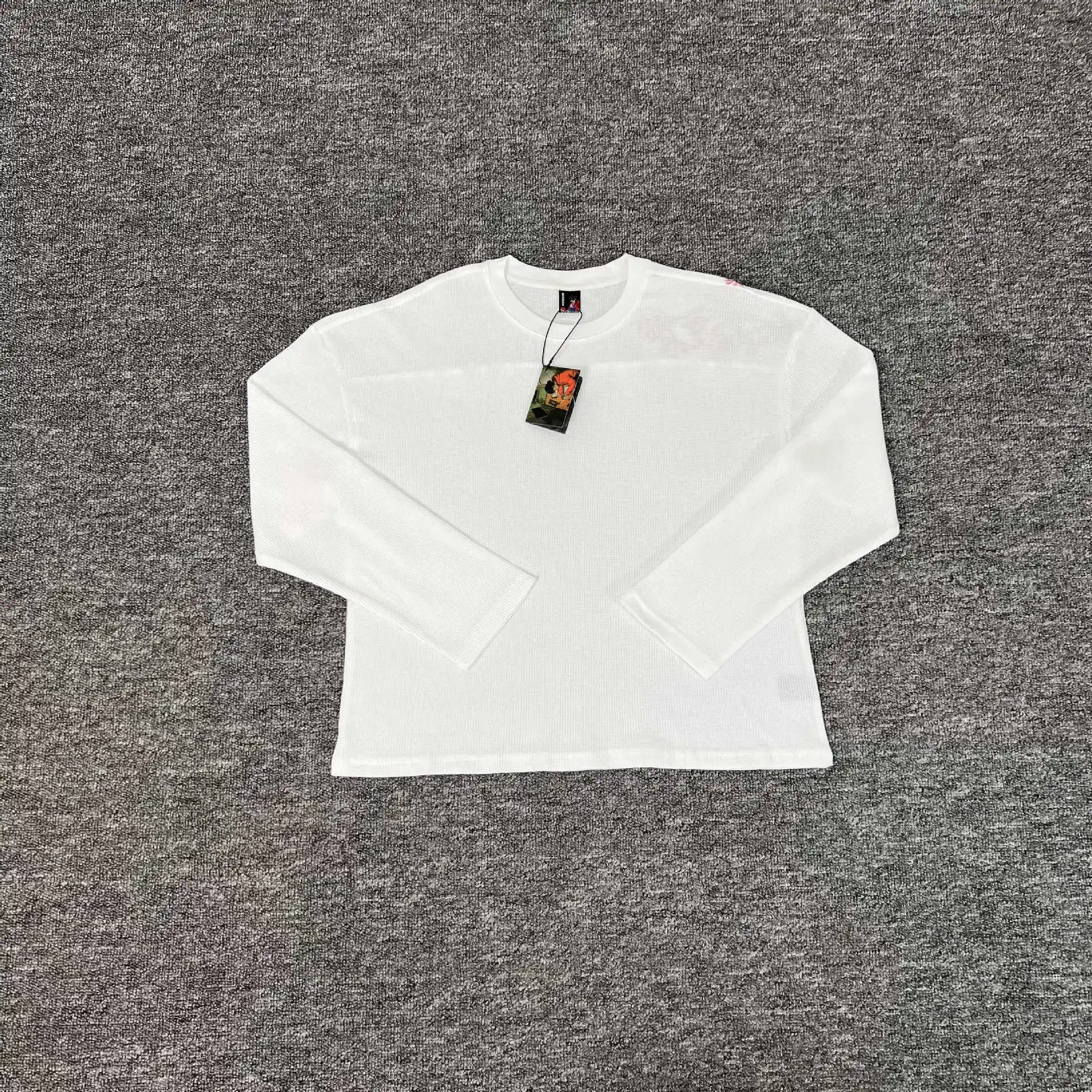 Derschutze 2026 نمط الشارع الجديد زهر مطرز زهر الكرز الهراء نسج للجنسين طاقم الرقبة عادية كم طويل