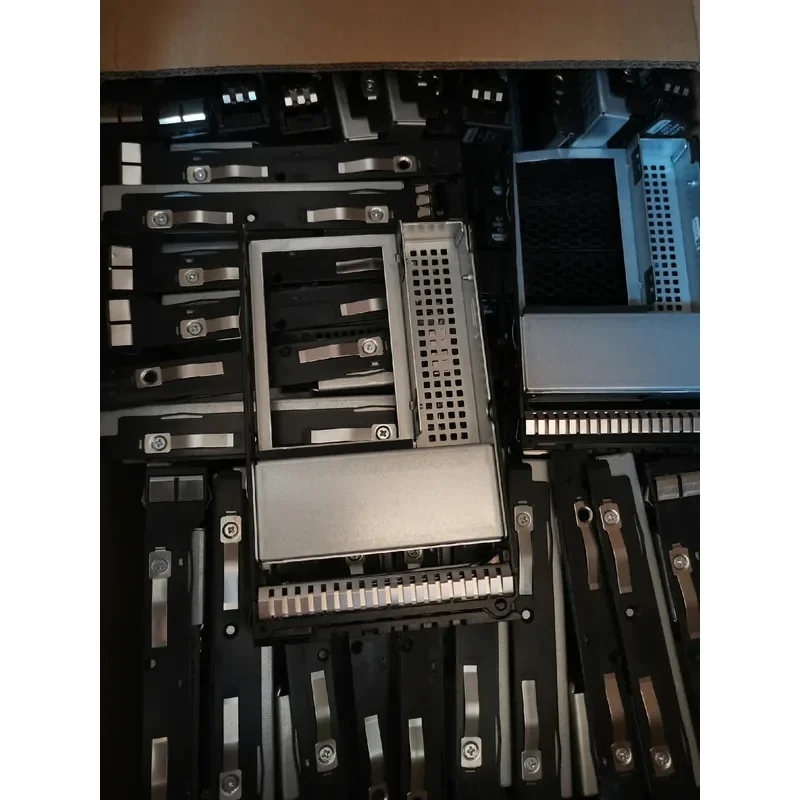 for Huawei 2288H V3 V5 Server Hard Disk Bracket Tray Caddy for 2.5 Inch and 3.5 Inch HDD SSD Drive Holder Mounting Kit