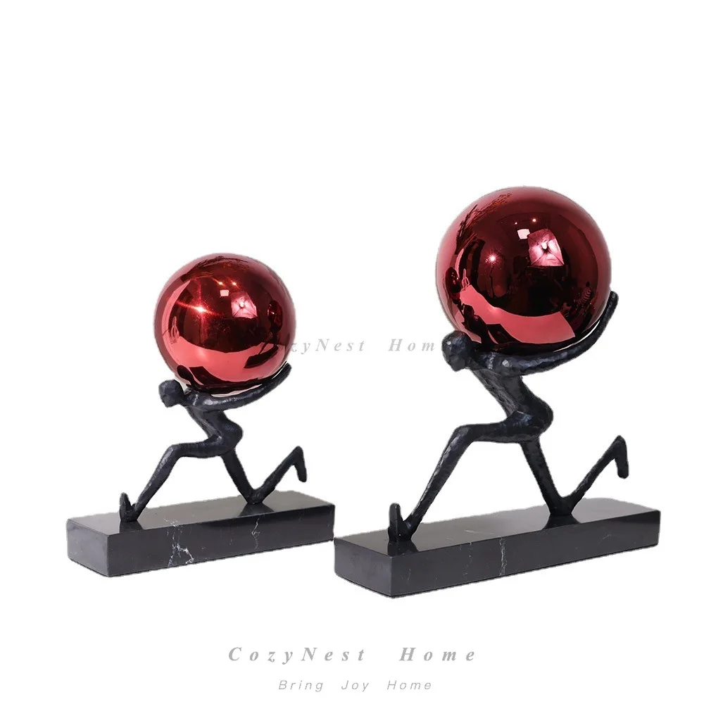 Sense of art, abstract characters, weight-bearing forward, ball-carrying person, TV cabinet, porch cabinet ornament