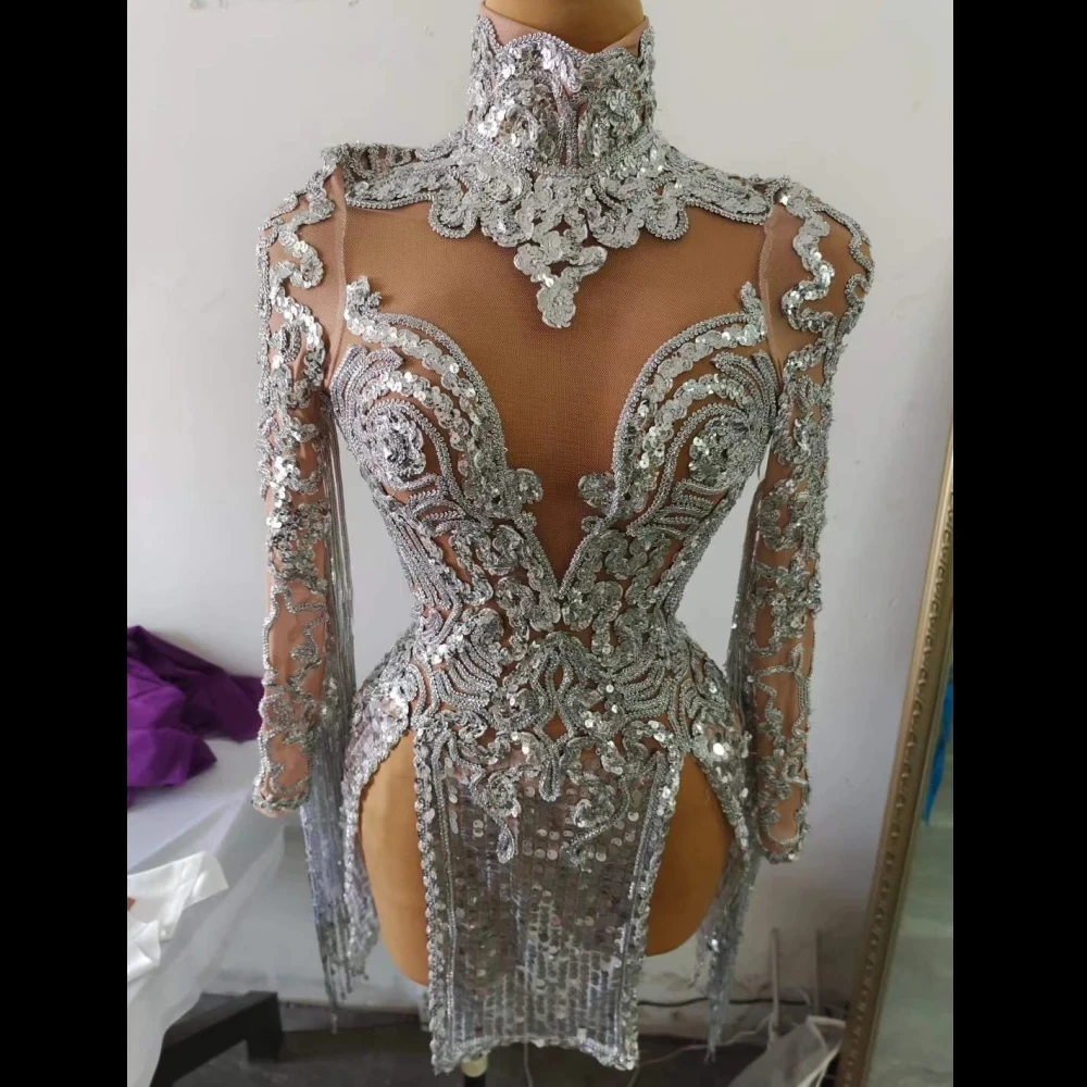 Vestido de malha com franja prateada brilhante para mulheres, lantejoulas transparentes, roupa de dança latina sexy, collant cantor, trajes de palco