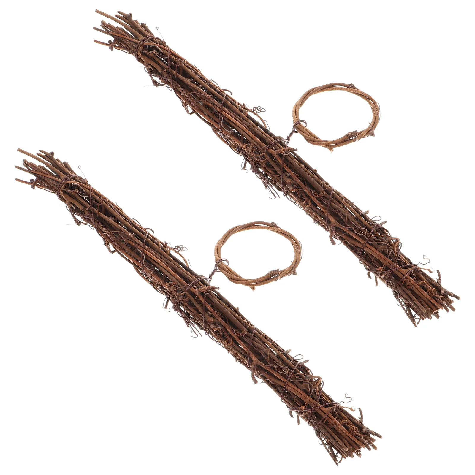 

2Pcs Natural Rattan Vine Wreath DIY Christmas Frame Hanger Shape Holiday Decoration for Tree Doors Craft Supplies