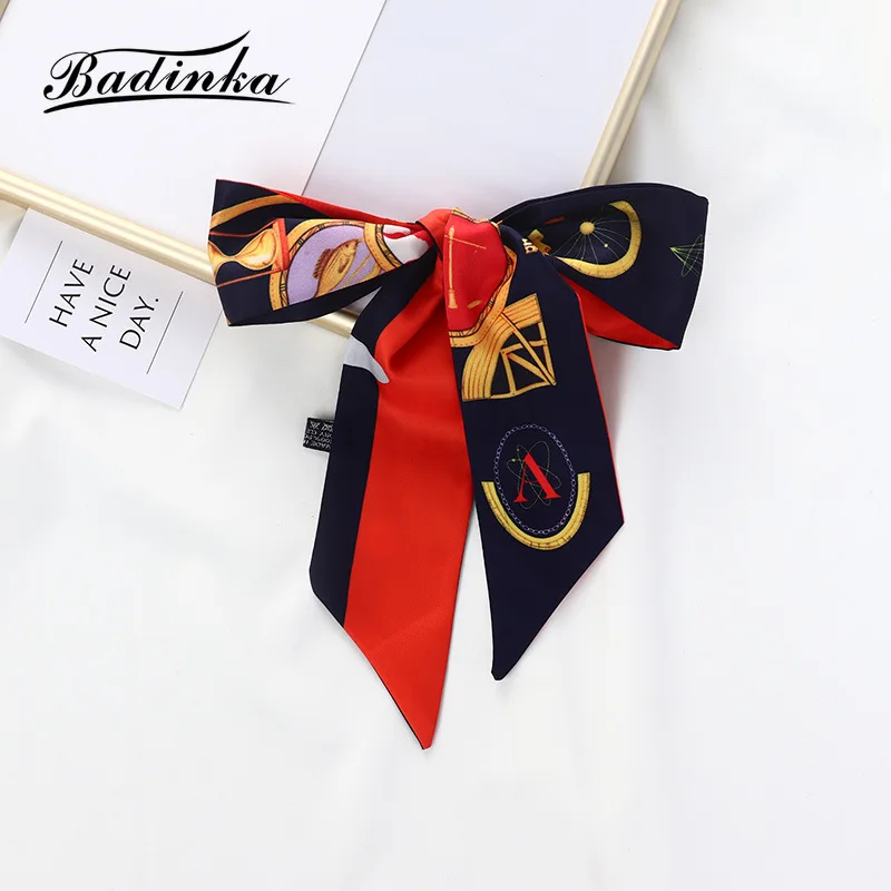 2022 New Designer Initial Letter Printed Silk Hair Bandana Scarf Tie Women Vintage Long Skinny Bag Accessories Scarfs for Ladies